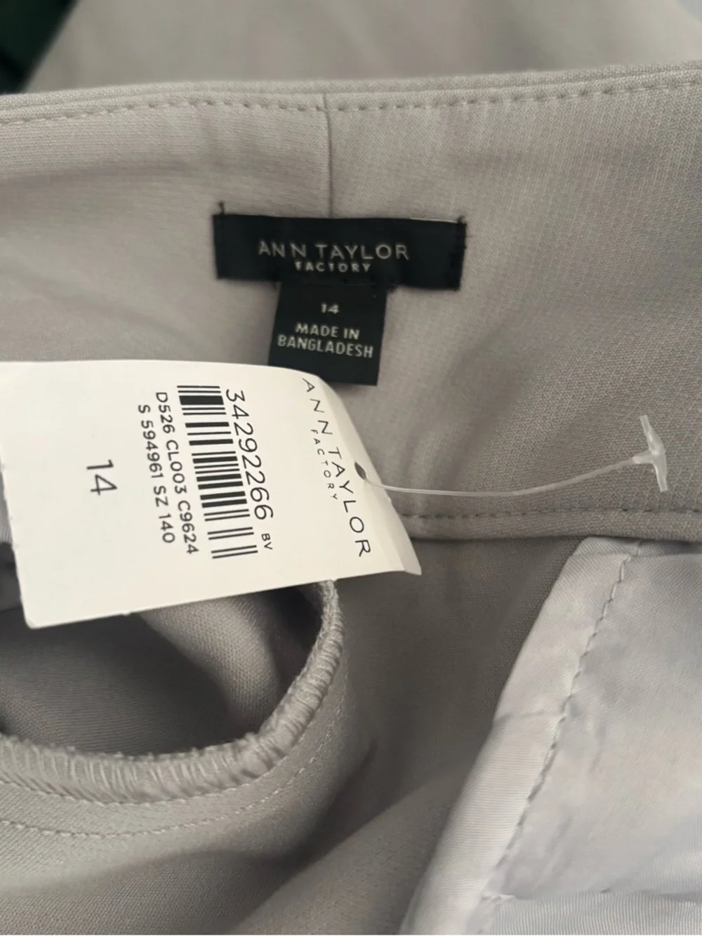 NWT Ann Taylor Women's Size 14 Gray Mid Rise The Trouser Dress Pants